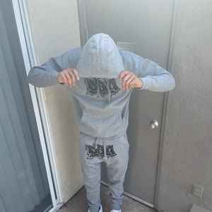 Meet your Posher, Evan